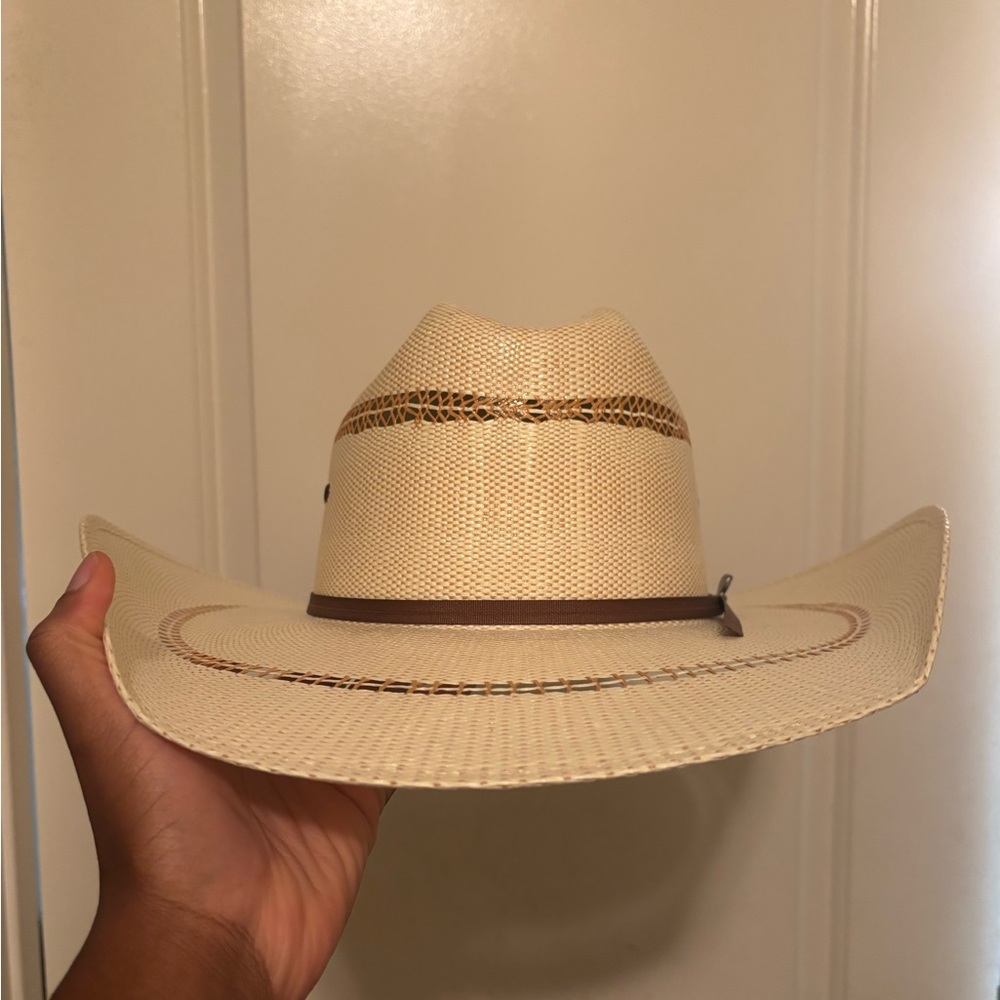 Ariat Cream and Brown Cowboy Hat